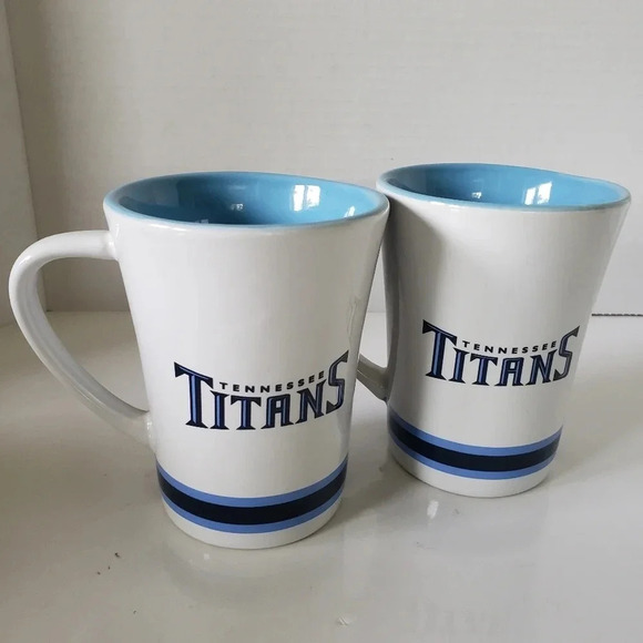 Tennessee Titans NFL set of  2 14oz Sculpted Blue/White Coffee Mugs. - Picture 5 of 8